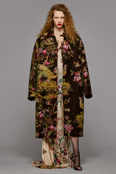 Look 15